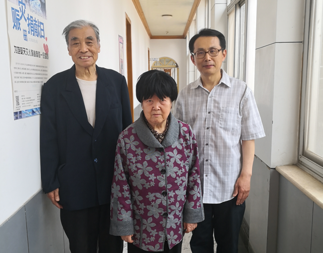 五一来访+（缩小的团）.png