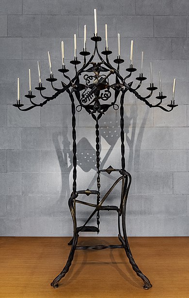 (Barcelona)_Tenebrae_Candelabra_-_Antoni_Gaudí_-_Museums_of_the_Sagrada_Família.jpg